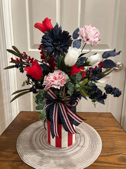 Medium Patriotic Arrangment